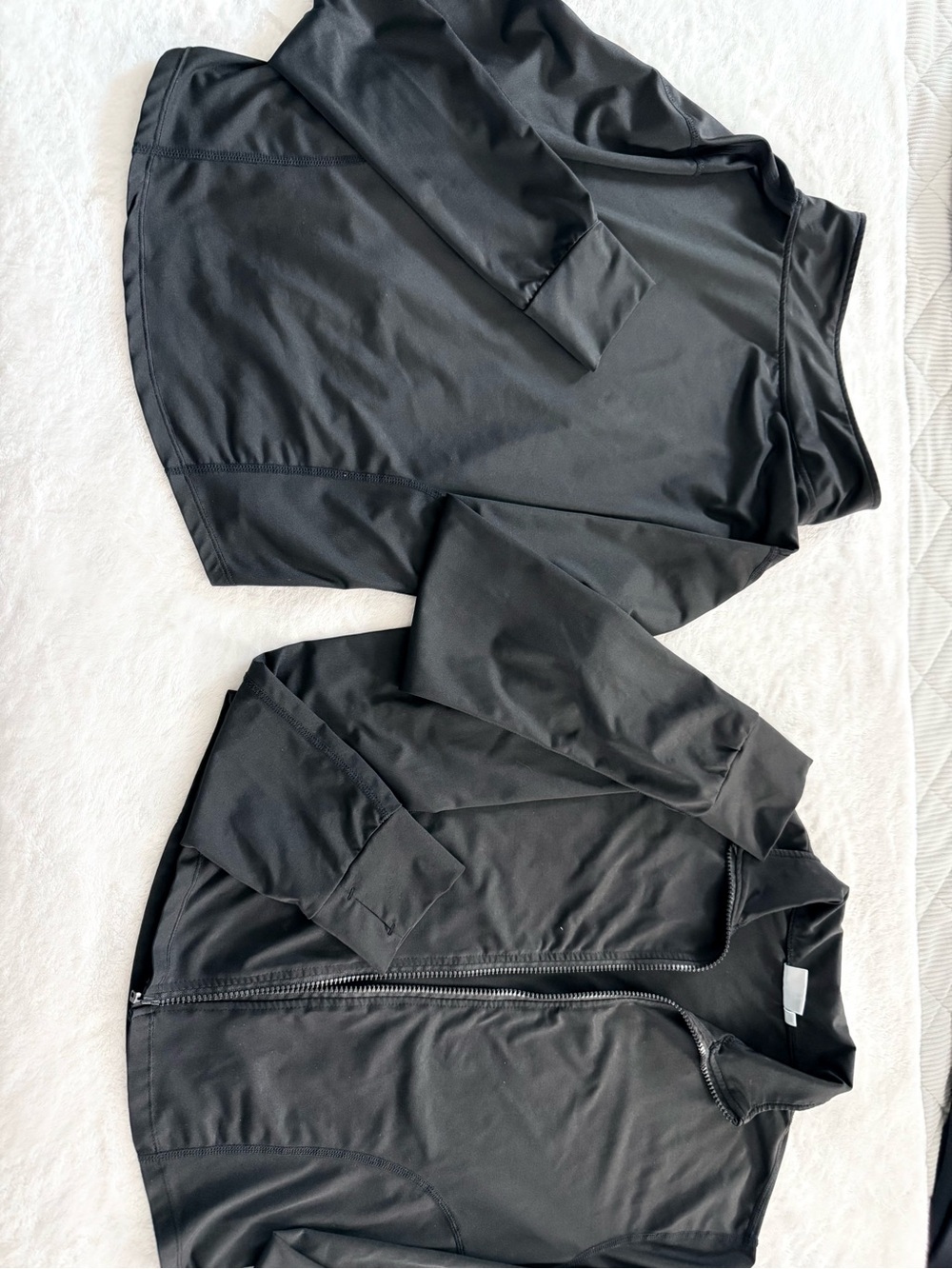 2 Body Contour Black Athletic Jackets 🖤